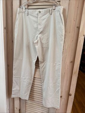 Dockers D3 Men's Chinos — Light Khaki Relaxed Fit 38x32 Straight Leg